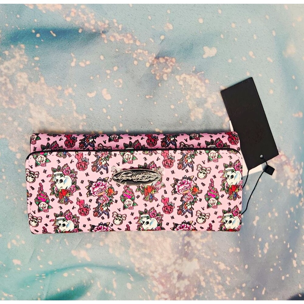 Ed Hardy Pink Floral Skull Fold-Over Wallet Credit Card Folding Logo Plate